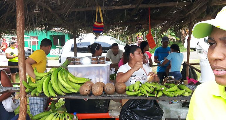 Feria del Coco en Ro Indio de Coln