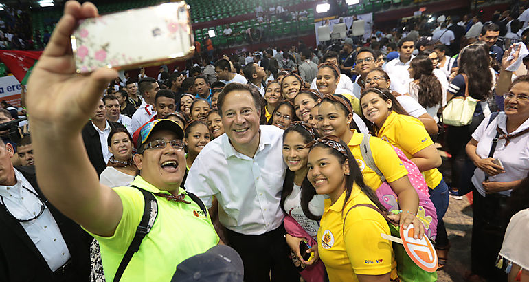 Presidente Varela con JMJ