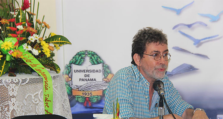 Profesor Rafael Martn profesor de la Universidad de Panam