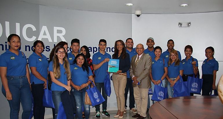 Estudiantes de Turismo de la Universidad de Panam