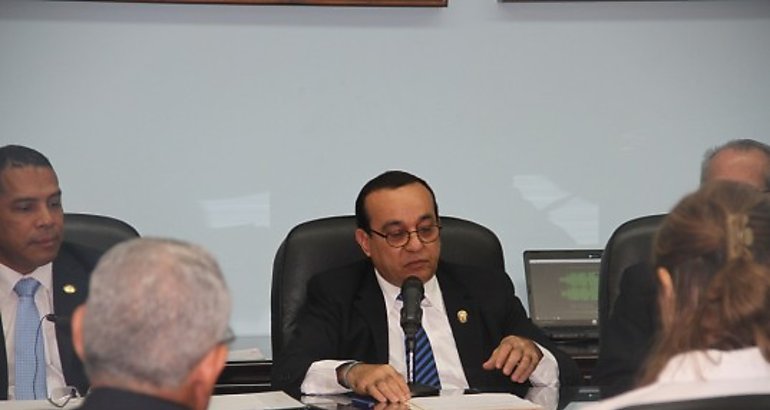  Rector Eduardo Flores Castro