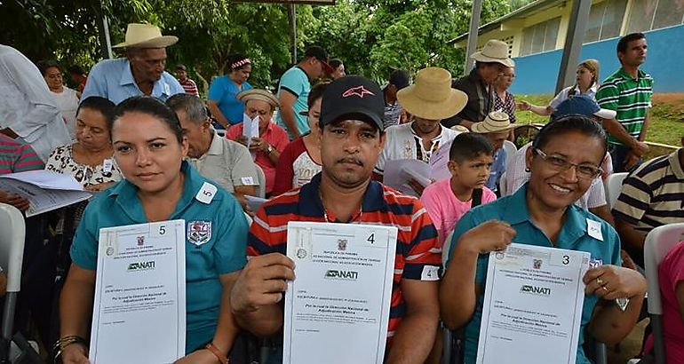 Anati otorga seguridad jurdica a 100 herreranos