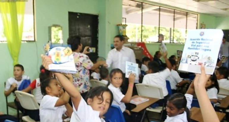 Jornada de educacin vial en la Escuela Primaria Barrio Lassonde de David