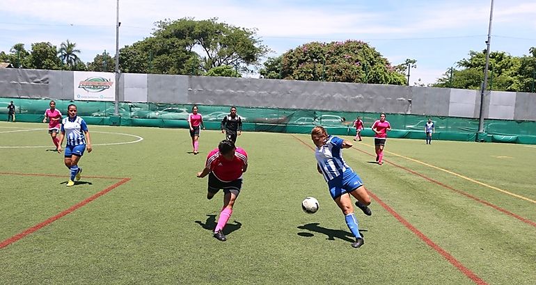 Ftbol femenino