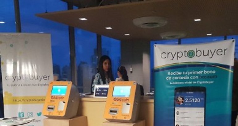 Cryptobuyer instala ATMs Bitcoin en un Banco Comercial