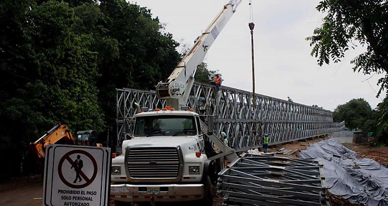 Se instala puente provisional tipo bailey sobre el ro Cabobr