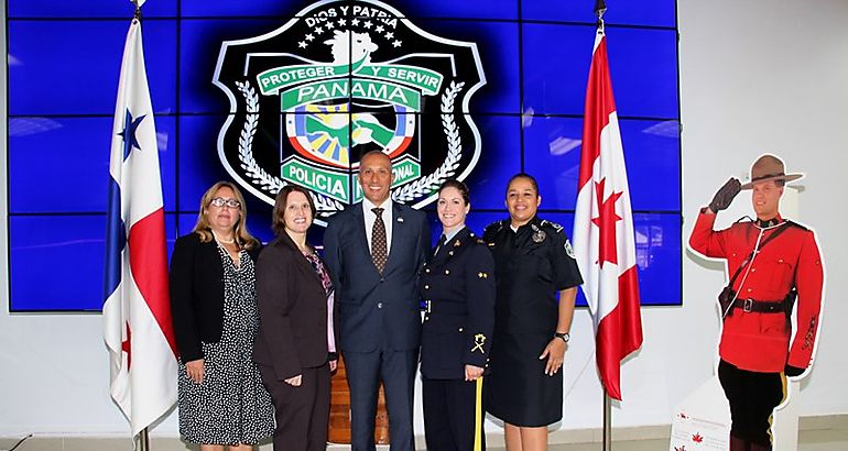 Mujeres polcas de Panam y Canada intercambian experiencias 