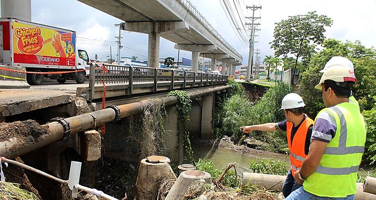 Se reparar puente afectado por accidente en va Transstmica