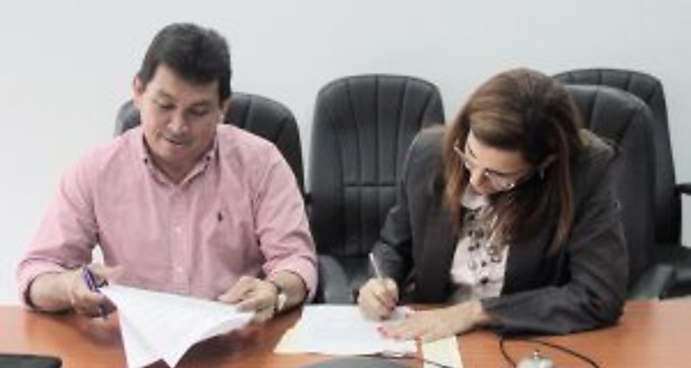 Firma de Convenio de los Terrenos El Mangote en David