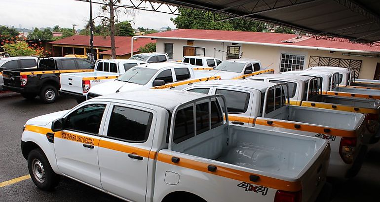 Nuevos vehculos de trabajo para renovar la flota  MOP