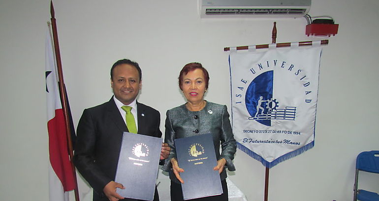  ISAE UNIVERSIDAD firma convenio con ESSENTIA IURIS Y CIIJUS