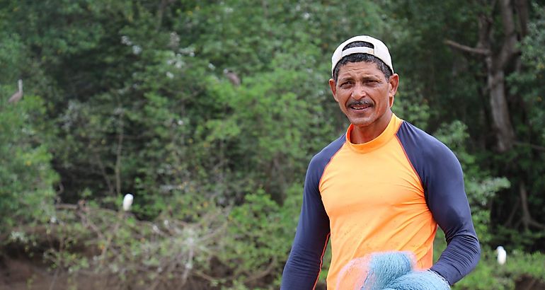 Cesar Castillo  Ganador de la I Versin del Premio Nacional al Pescador 