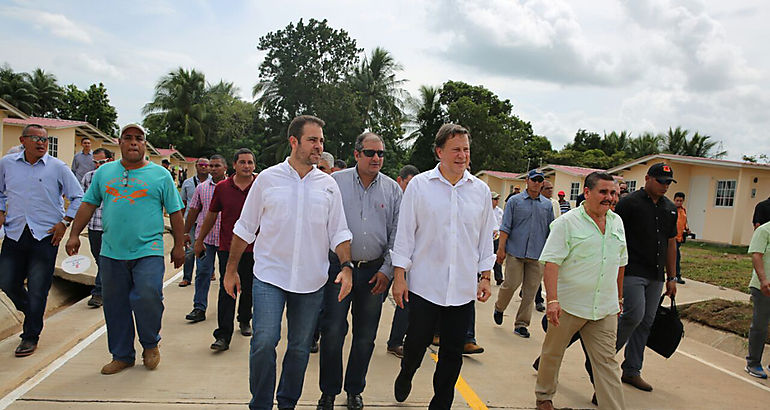 Presidente Varela inaugura  calles