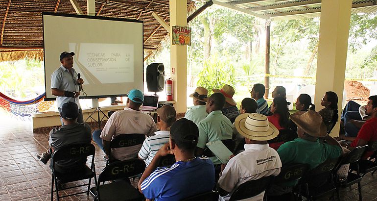 Taller nuevas tcnicas para conservacin de suelos