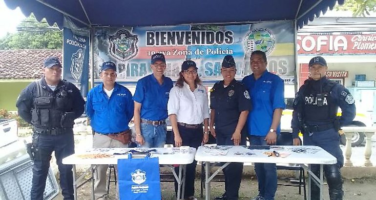 Polica Nacional participa en la Gira de Asistencia al Pescador