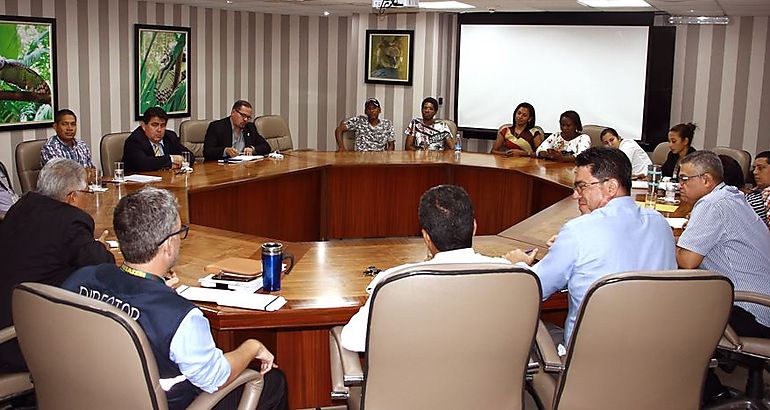 MOP y Miambiente reunidos por tema de inundaciones en Juan Daz