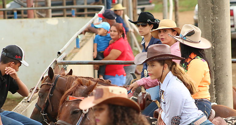 IX Circuital de Amazonas en la pista de Tanara