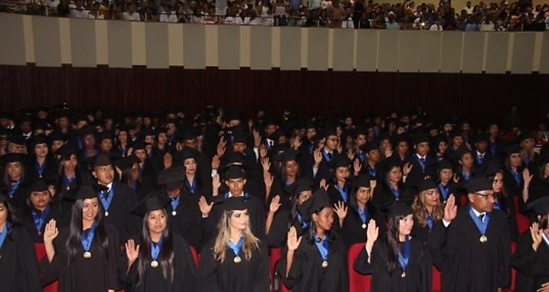  Facultad de Administracin de Empresa y Contabilidad