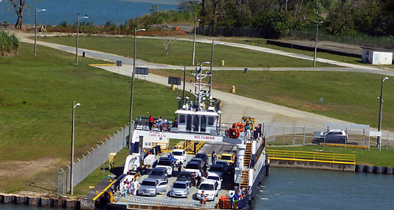 Ferry 5 de Noviembre