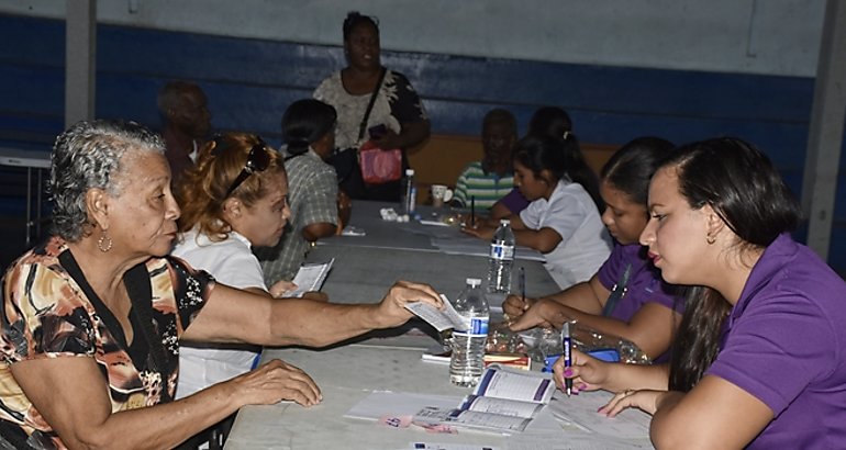 Programa 120 a los 65 verifica la Fe de Vida a beneficiarios de Rio Abajo