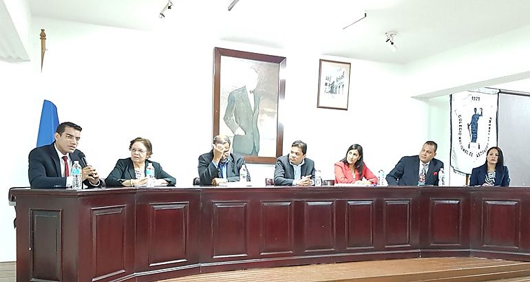 Caf Jurdico del Colegio Nacional de Abogados