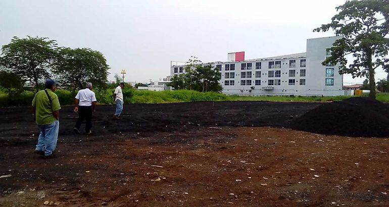 Terreno para la instalacin de feria permanente del IMA