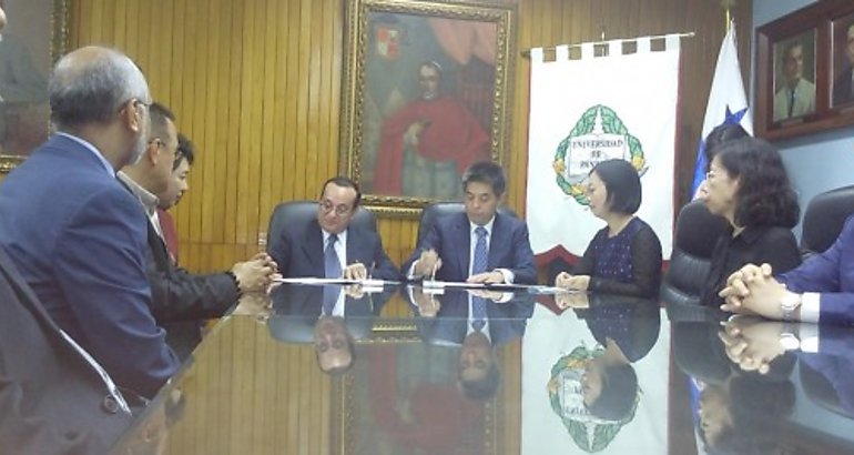 Convenio con la Universidad de Panam