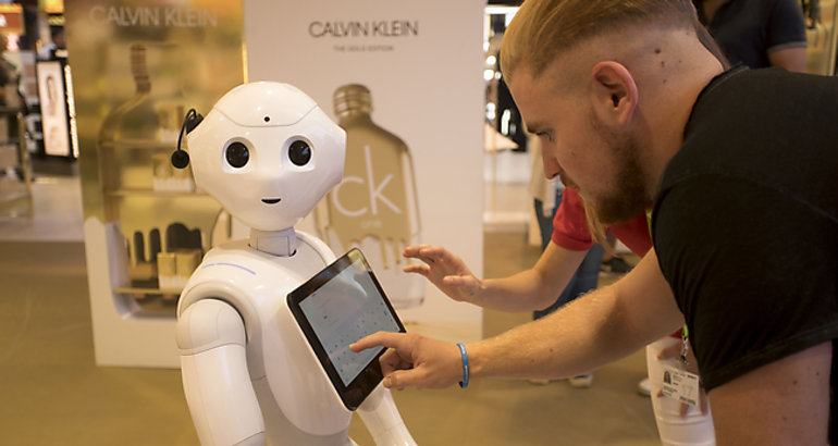 Robot Pepper  Aeropuerto de Madrid