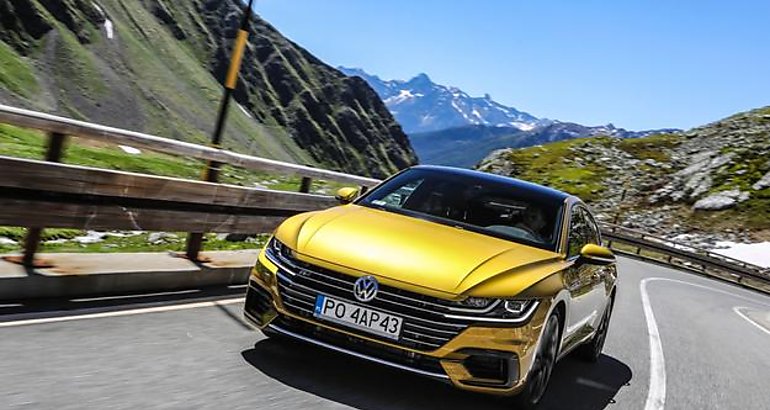 Volkswagen Arteon 20 TDI 240 CV RLine