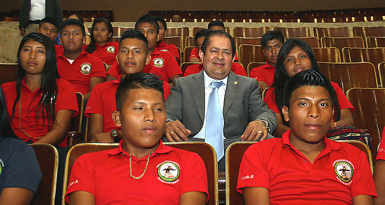 Asamblea Nacional recibe estudiantes de la comarca Gnbe Bugl