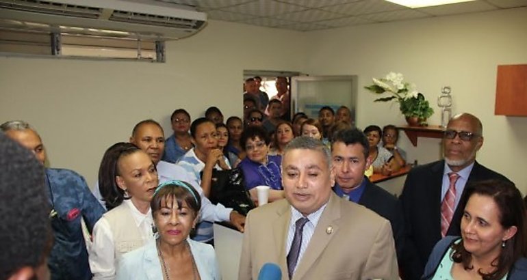 Leopoldo Alexander BermdezBuitrago e Irma Itzel Hernndez Chavarra como decano y vicedecana electos