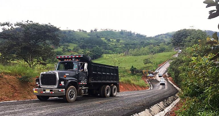 Carretera  caminos de produccin