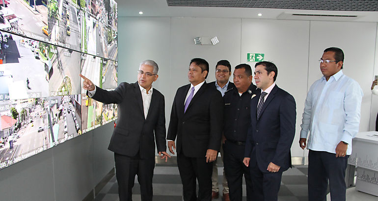 Inauguran centro de operaciones de cmaras de videovigilancia 