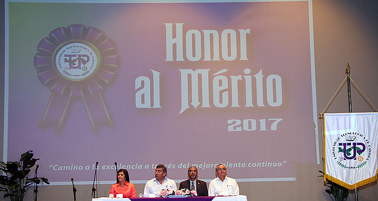 Reconocimiento a estudiantes del Captulo de Honor