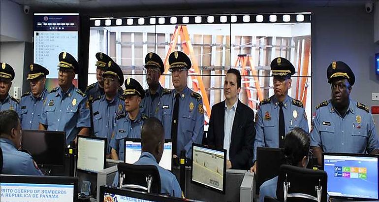 Bomberos inauguran centro de operaciones 