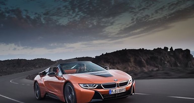 BMW i8 Roadster