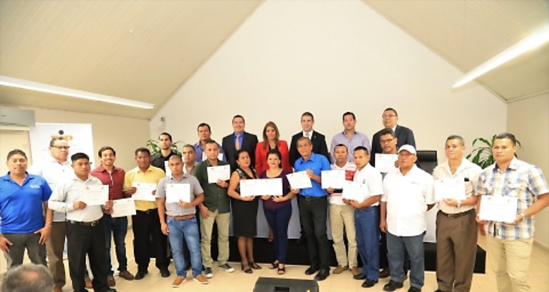 SIP entrega premios a colaboradores de la industria panamea