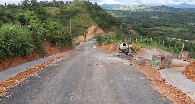 Caminos en San Lorenzo y Tol