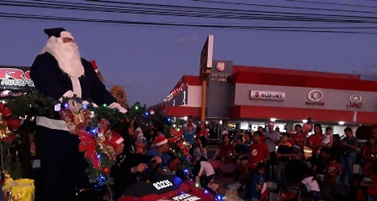 Chiriqu celebro su desfile de Navidad 