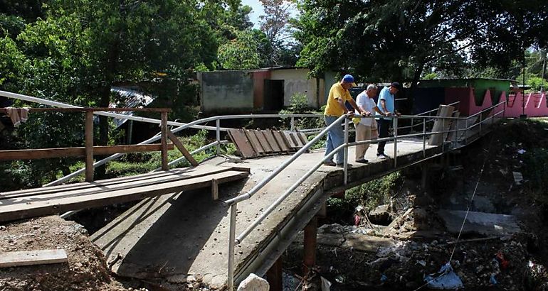 puente colapsado