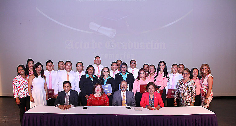 Ceremonia de graduacin Diplomado en Habilidades Administrativas