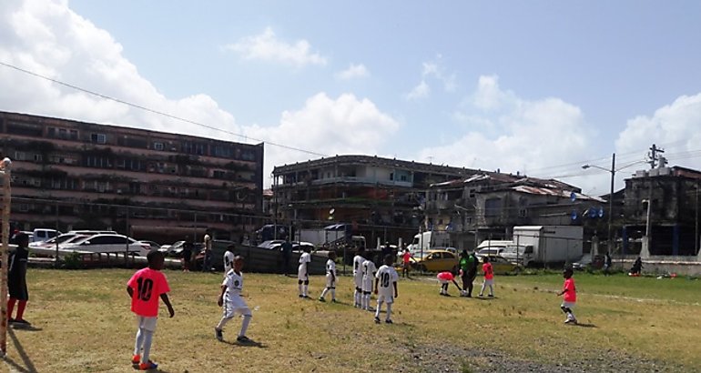 La zona policial de Coln inaugur la copa de ftbol Polica Nacional Talleres Industriales