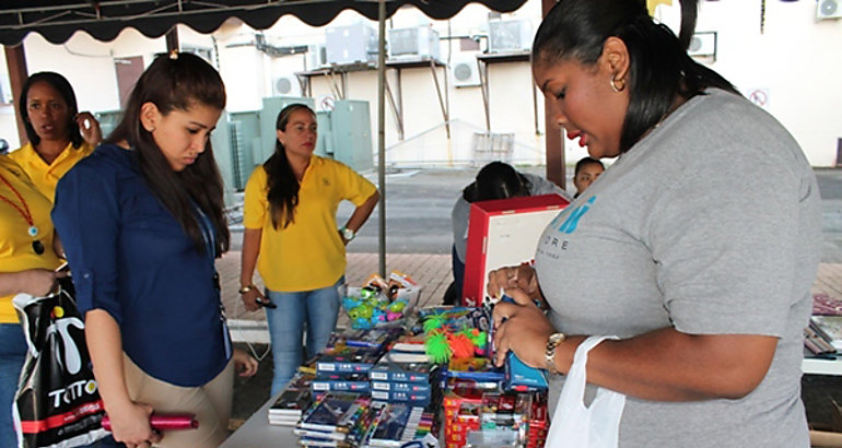 CSS realiza feria escolar 