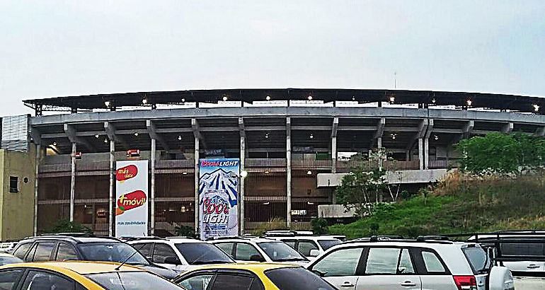 Estadio  Rod Carew