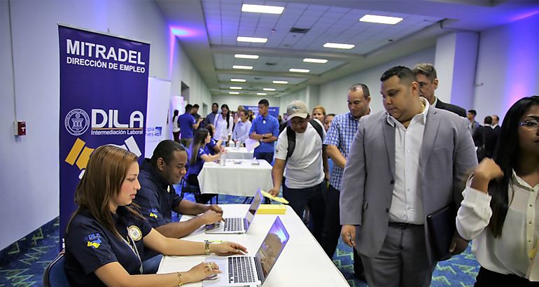 Copa realizo feria de empleo