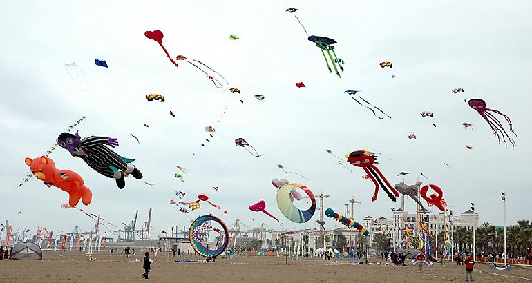 Festival de Cometas y Panderos 