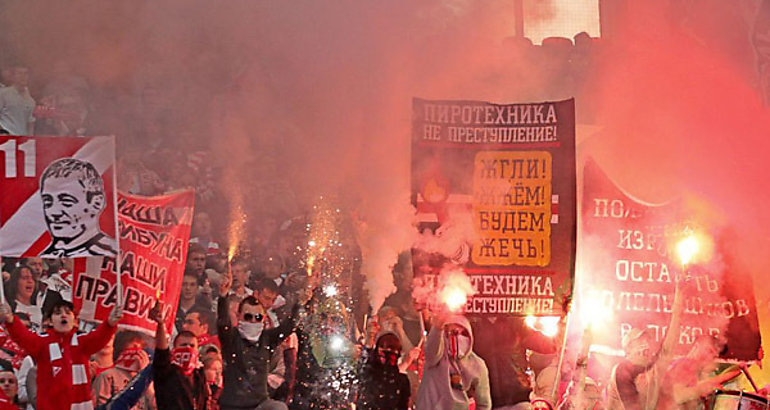 hinchas del spartak de Moscu