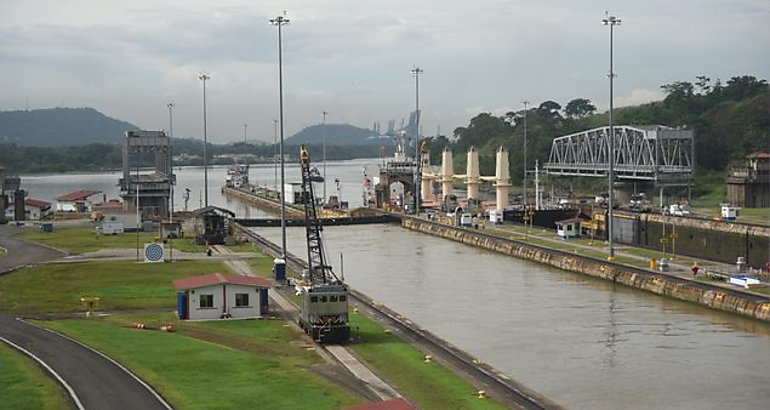 puente giratorio de Miraflores