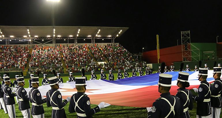 Estadio Kenny Serracn