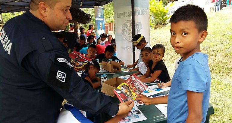 Polica de Cocl sigue comprometida con la educacin infnatil